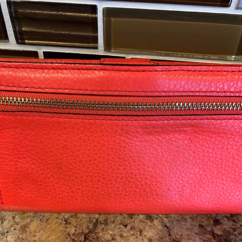 Kate Spade Wallet - Picture 4 of 4